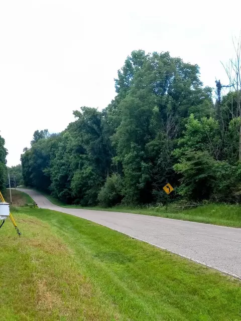 Rainbow Rd., Vandalia, MI 49095