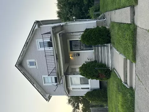 1676 Pasadena St, Detroit, MI 48238