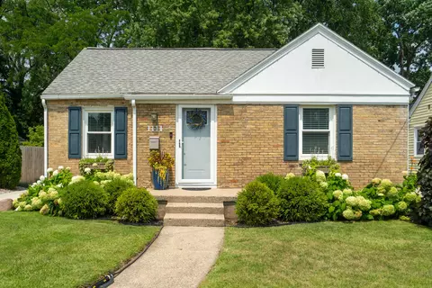 1111 Alger St SE, Grand Rapids, MI 49507