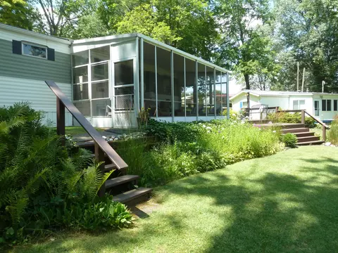 8115 Topinabee Dr, Montgomery, MI 49255