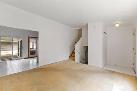 9341 Elm St, Taylor, MI 48180 photo 7