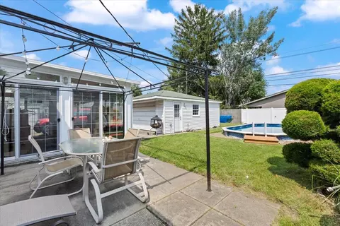 9341 Elm St, Taylor, MI 48180 photo 19