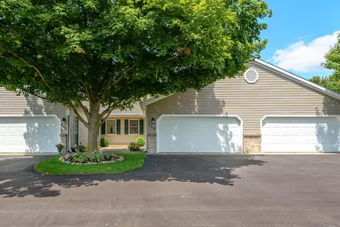 715 Bayberry Ln #15, Otsego, MI 49078