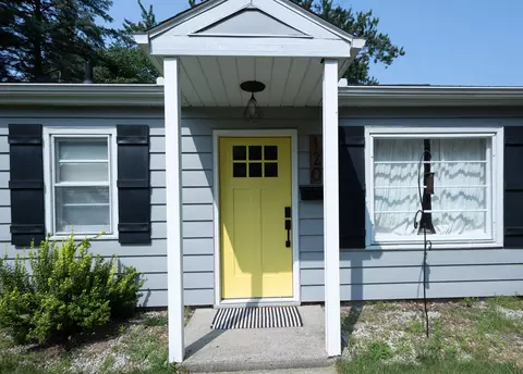 120 Cherry St, Constantine, MI 49042 photo 2
