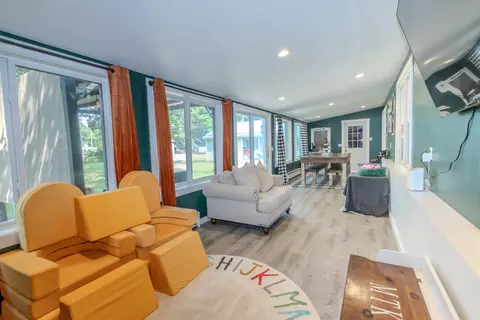 120 Cherry St, Constantine, MI 49042 photo 15