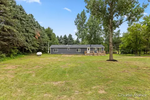 5015 W Hillis Rd, Stanton, MI 48888 photo 18