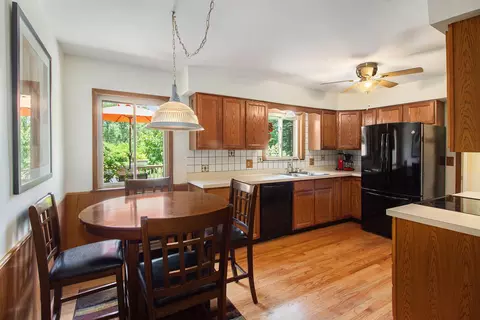 120 Keddle Rd, Howell, MI 48843 photo 8