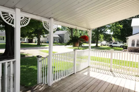 219 State St, Mendon, MI 49072 photo 2