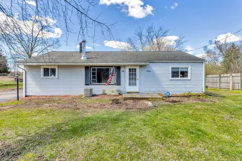 4564 Ackerson Lake Rd, Jackson, MI 49201 photo 3