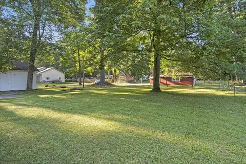 6832 E Maple St, Newaygo, MI 49337 photo 24