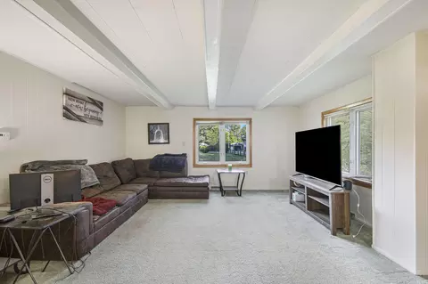6832 E Maple St, Newaygo, MI 49337 photo 9
