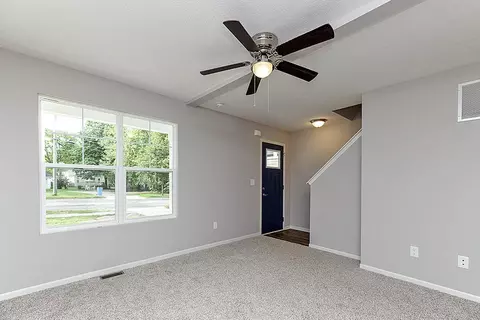 1106 Eugene Ave, Jackson, MI 49203