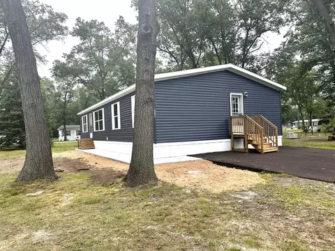 2524 Cherry Rd, Twin Lake, MI 49457