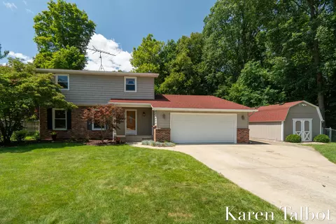 3407 Bluebird Ave SW, Wyoming, MI 49519