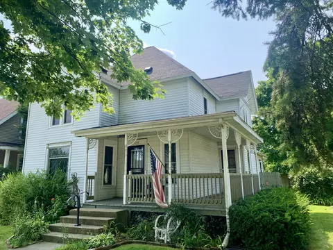 218 S Blackstone Ave, Colon, MI 49040