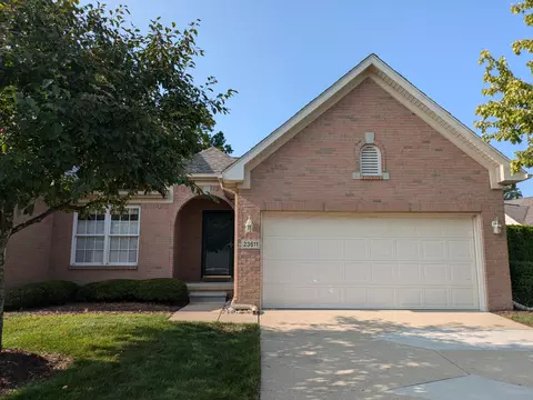 23611 W Lake Cir #24, Brownstown, MI 48183
