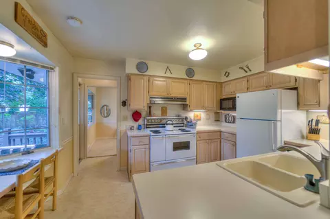 4178 Sheffield Dr, Jackson, MI 49203 photo 16
