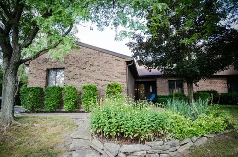 5723 Staghorn Dr, Ypsilanti, MI 48197
