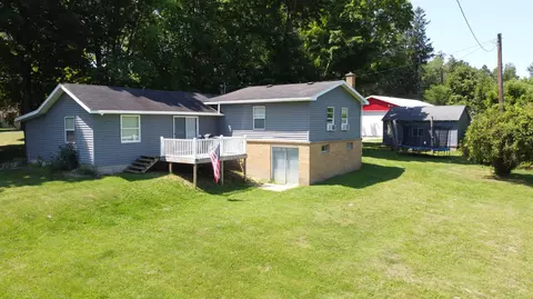 9669 N Six Lakes Rd, Six Lakes, MI 48886