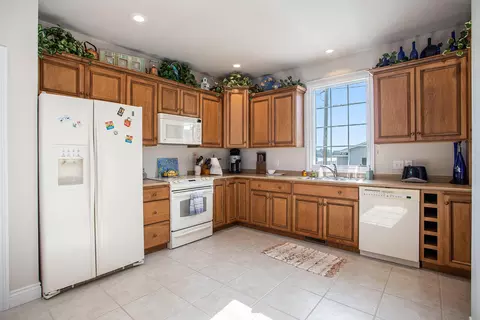 10960 Long Point Dr, Plainwell, MI 49080 photo 8