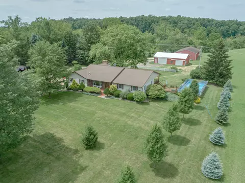 7940 Ernst Rd, Manchester, MI 48158