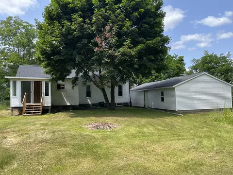 11446 N Wyman Rd, Blanchard, MI 49310 photo 2