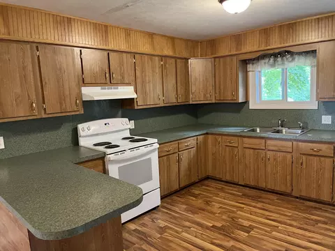 11446 N Wyman Rd, Blanchard, MI 49310 photo 5