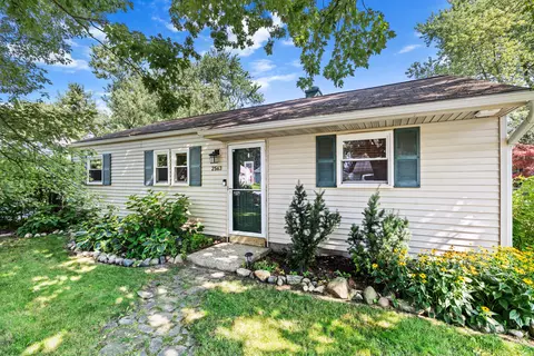 2563 James Rd, Auburn Hills, MI 48326