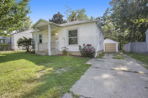 3238 Birchwood Ave SW, Grand Rapids, MI 49548