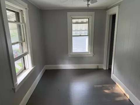 619 Chester St, Jackson, MI 49203 photo 18