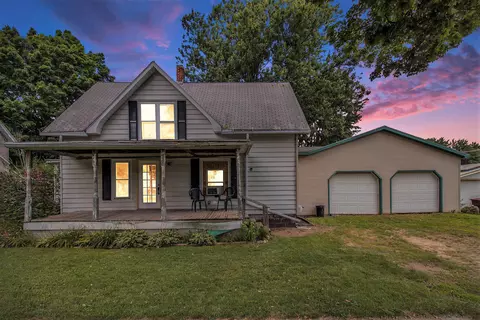 243 E Pine St, Elsie, MI 48831