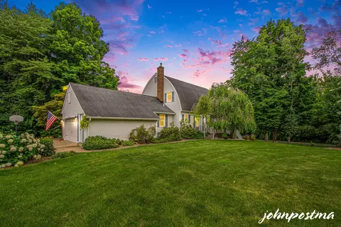 8905 Kraft Ave SE, Caledonia, MI 49316