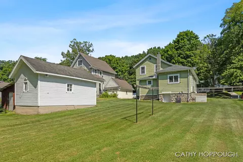 737 E Main St, Ionia, MI 48846 photo 20