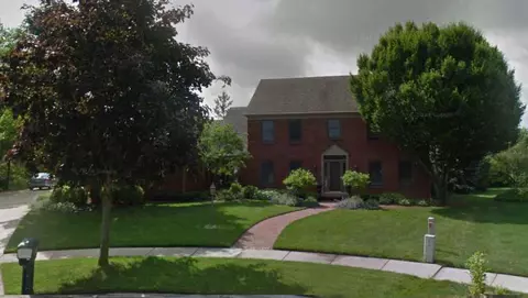 2356 Mission Hills Dr SE, Grand Rapids, MI 49546