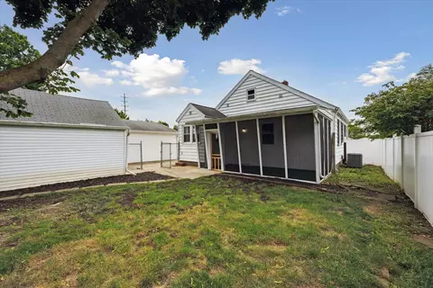 851 Concord Blvd, Jackson, MI 49202 photo 13