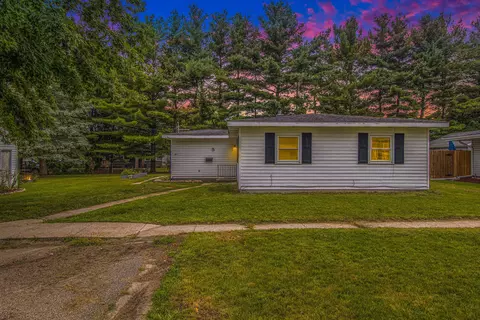 5 Cinderella Cir, Battle Creek, MI 49037