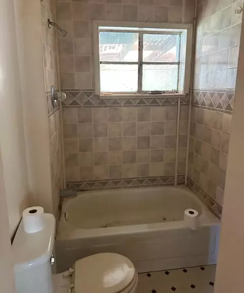 609 Spring St, Three Rivers, MI 49093 photo 5