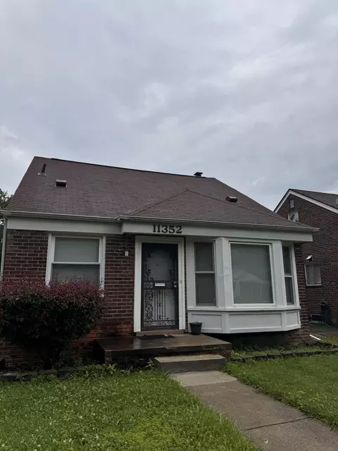 11352 Braile St, Detroit, MI 48228