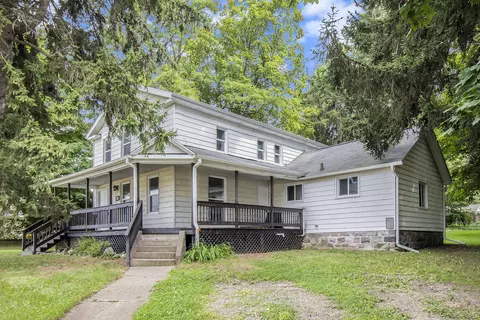 338 College St, Olivet, MI 49076