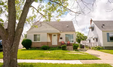 12458 Longtin St, Southgate, MI 48195
