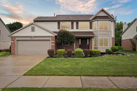 7436 Charrington Dr, Canton, MI 48187