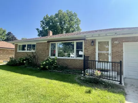 221 Mason Ave, Ann Arbor, MI 48103