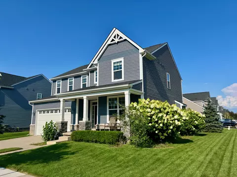 374 Wright St, Wixom, MI 48393