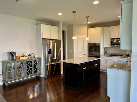 374 Wright St, Wixom, MI 48393 photo 11