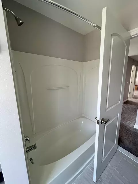 374 Wright St, Wixom, MI 48393 photo 24