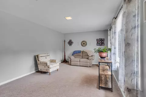 3049 John Glenn Dr, Jackson, MI 49201 photo 10