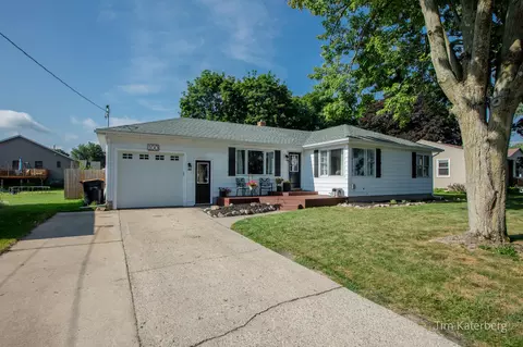 100 Morning Glory St SW, Grand Rapids, MI 49548