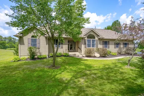 20709 B Dr N, Marshall, MI 49068