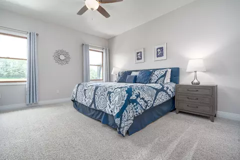 Bedroom - 20709 B Dr N, Marshall, MI 49068 photo 1 of 6