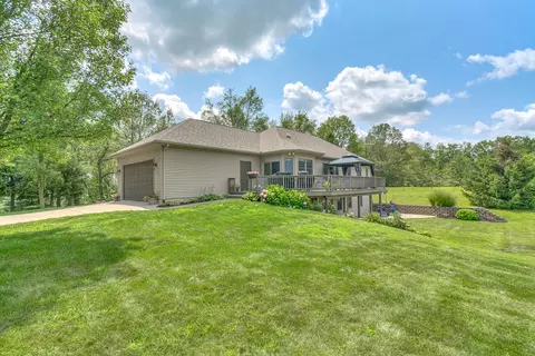 Exterior - 20709 B Dr N, Marshall, MI 49068 photo 8 of 24